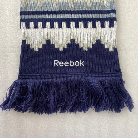 Colorado 2016 Stadium Series NHL Scarf NEW Reebok NWT - Picture 8 of 9